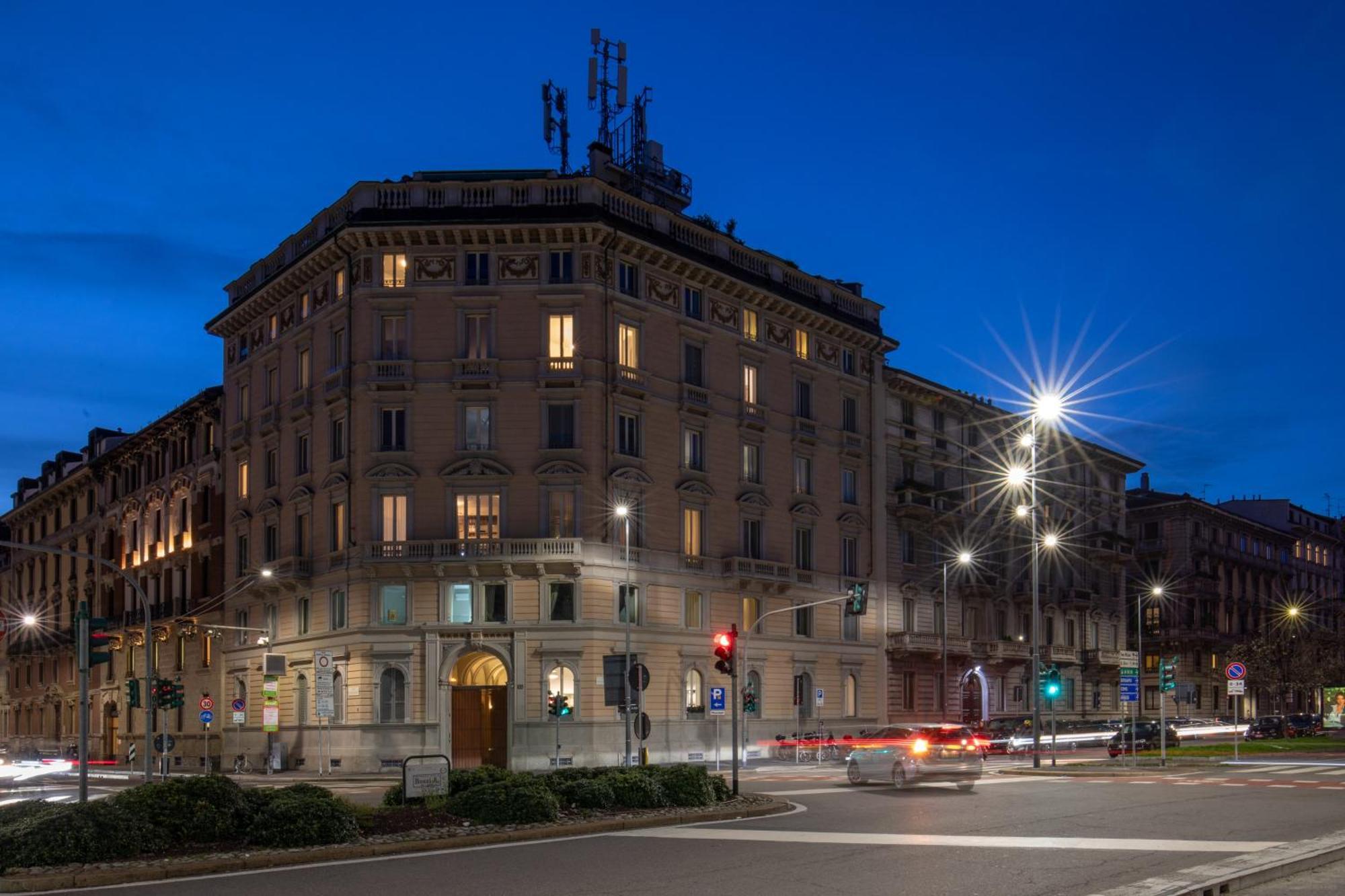 Daplace - Corso Monforte Suites Milano Dış mekan fotoğraf